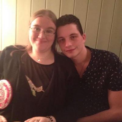 love my amazeing wife to bits and allways will been with her for 5 years and we going stronger and stronger xxx shes been the best realitionship ever xxxxxxxx