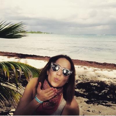 Primera cuenta de fans oficial de la hermosa Actriz y Conductora de Telehit #MaratonTelehit. @Laumontijano Síguenos en Instagram fanslaumontijan