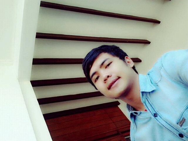 shal_faisal's profile picture. Life is adventure ..jangan takut melawan khdupan tp tantantanglah khdupan utk jadi lebh baik ..:))