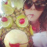 seasonal affective defund the police (@avril_mcweekend) 's Twitter Profile