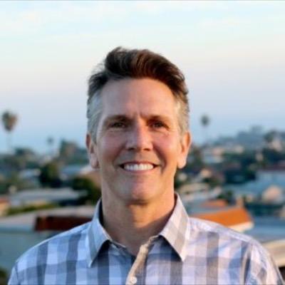 Loved Child. Proud Father. Caring Friend. Inspired Team Builder. Eternal Optimist. Incessant Communicator. Enjoy my blog at http://t.co/OMaOIehiES