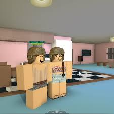 Hai Guys! Were kicking off a whole new channel. Why you ask, everything will be explained in my next video. Love you guys, byee. Username- iiAlexSky