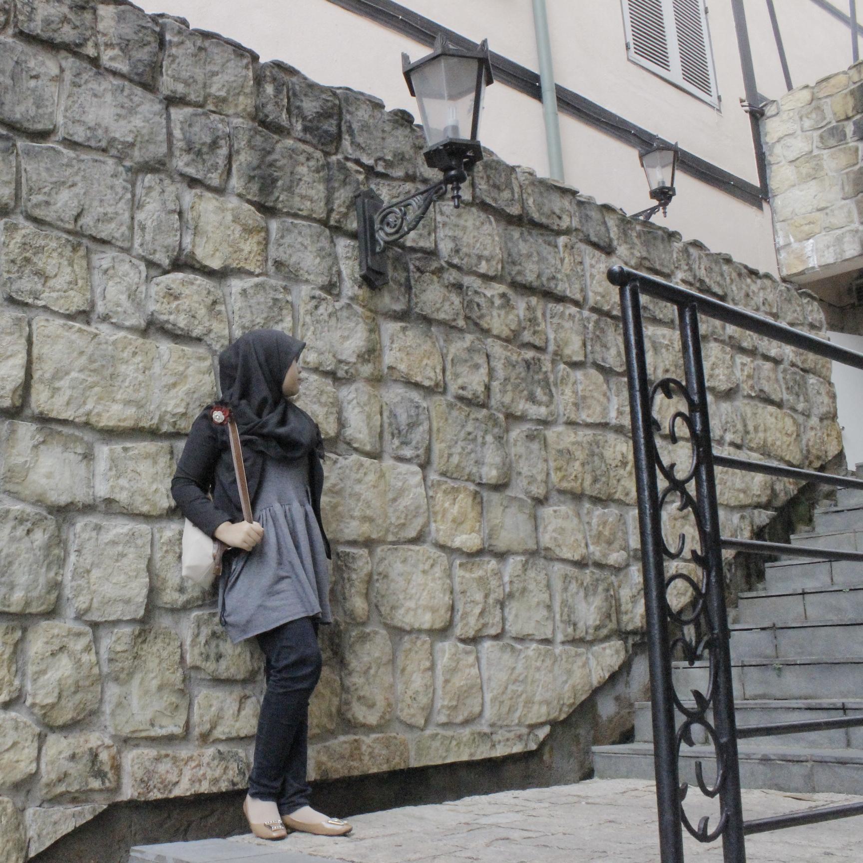 Risqa Vonigesitaさんのプロフィール画像