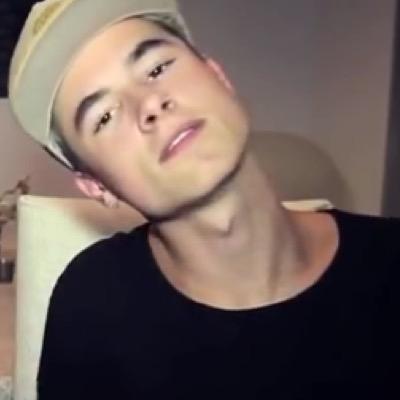 btwlawley's profile picture. ;