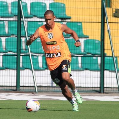 Página oficial do atleta Leandro Silva 
Acompanhe através do Twitter e Facebook, as notícias, fotos, vídeo