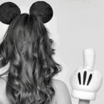 wonderconnasse's profile picture. Super-héroïne des plus putes