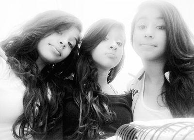 ♪I'm a nightmare dressed like a daydream♪ Love my amigas my swifties my directioners ...