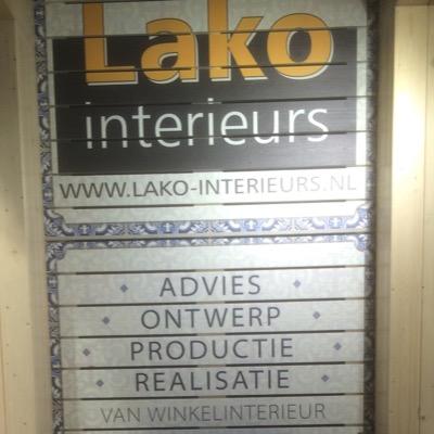 Lako Interieurs adviseert, ontwerpt en realiseert winkel interieur voor elk type bedrijf.
Advies-ontwerp-productie-realisatie.