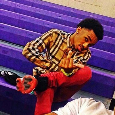Instagram:@1080andyungbrew kik:codykeepercheese #RIPMYBROTHERS1426 :( /yungArtist & Song Writer #RipQuis RipDee Hifli hoodrichEnt