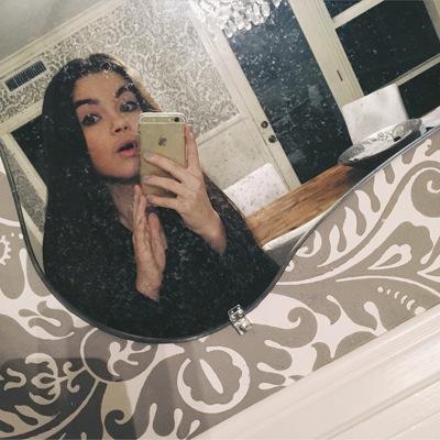 prxncessmari's profile picture. Love my sisters and my parents|Coventry Middle School|I'm a siren btw|it's not easy being a princess, but hey, if the crown fits