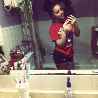 1-1-15❤️freshmen love softball #1 ⚾️ ❤️!!Love to go muding ❤️life can threw hard balls at you but you must catch them an take it out ⚾️⚾️⚾️