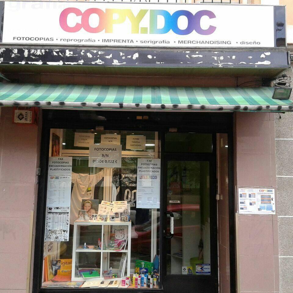 Copistería y Papelería.