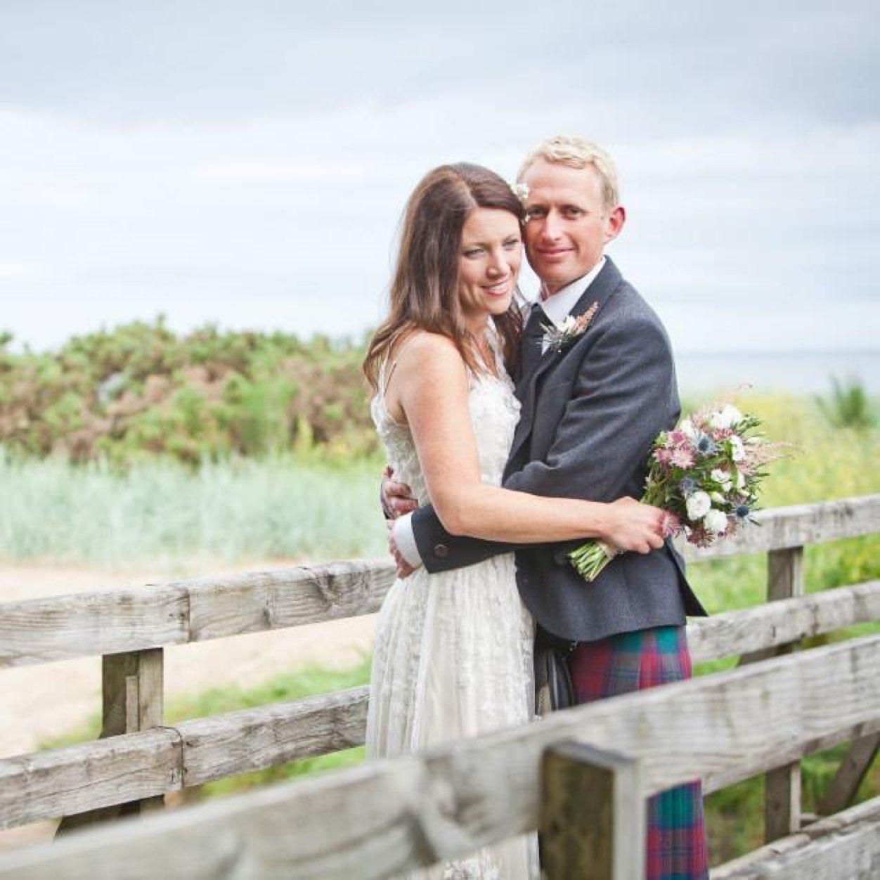 Glasgow based Wedding and Newborn Photographer Lauren Stirling. Visit http://t.co/cCxGswBiJA