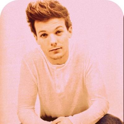 follow @paranoidhes and PLEASEEE rt the linkkk
