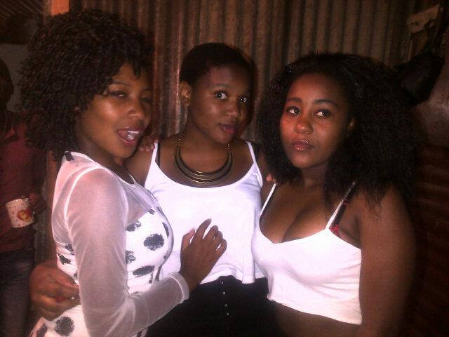 Dj jowiM still learning  ¤House music is  way to go¤Christ I blv in¤I am jst living life♥
