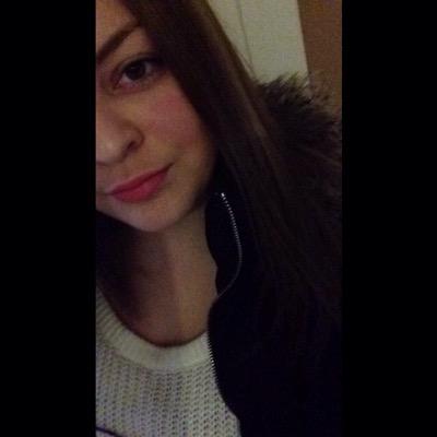 Feyzakayy's profile picture. TeamKidInk | TeamBreezy |♥️