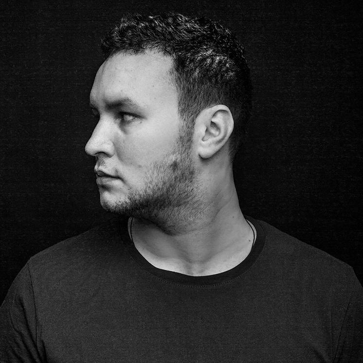 Dj, Electronic Music Producer and Sound Designer.