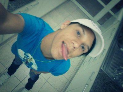 seguime en Facebook. jose rosario Jimenez.  whatsapp. +595994562763 Skype. rosario9116. para amistad nada de pelotudos e ignorantes ok futuro top model