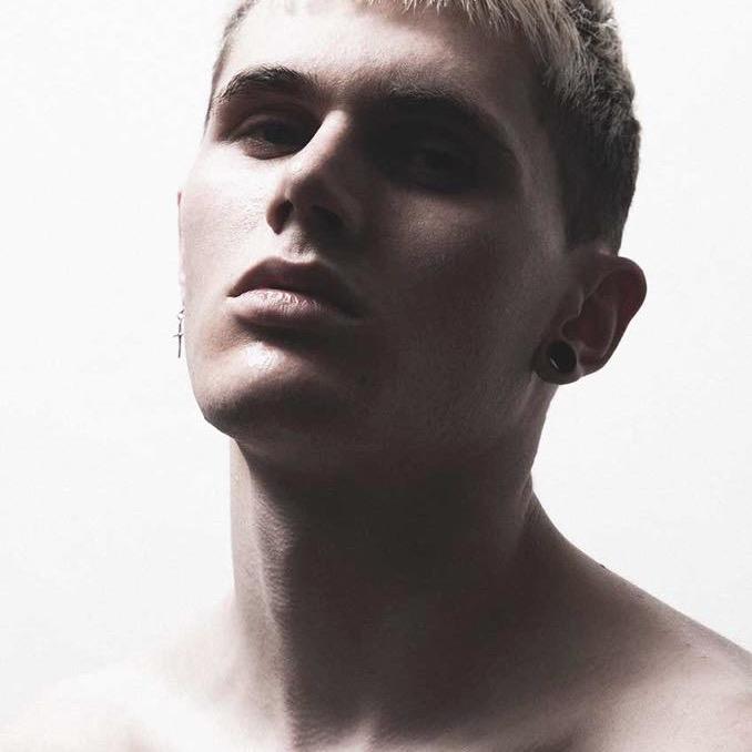 SeanSemmens's profile picture. Relax And Collapse