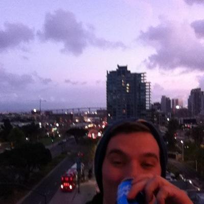 ellkishh's profile picture. doing what I do, and i do it everyday