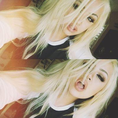 I'm Da one
Follow me for a follow back 
xox