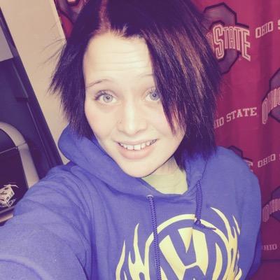 The names Brittany. i love to sing. 19 years old. Obsessed with batman. Followw me c;