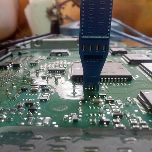 Teitek82's profile picture. Apasionado de la ingeniería inversa, análisis de protocolos y desarrollo de aplicaciones.