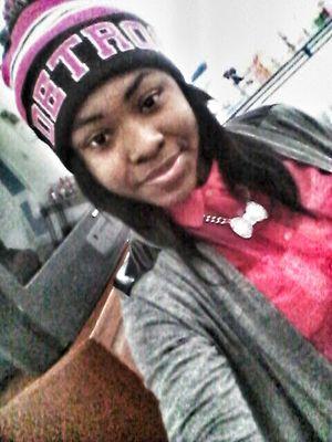 ___niquebaby's profile picture. At the end if each day i smile.. so while you busy being mad,im laughing at you... STOP BEING SO MAD!!!