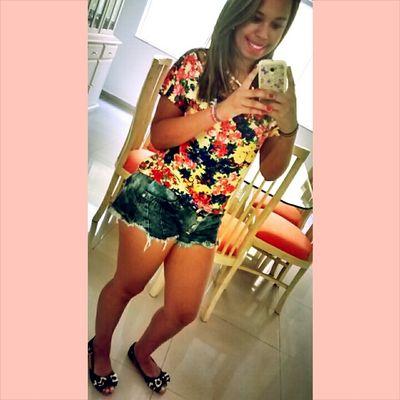 Stefanny_HeJ's profile picture. Só pelo fatoo de amar vocs me sinto uma pessoa melhor♪
    Completamente Apaixonada pela dupla HENRIQUE & JULIANO 
   @HeJOFICIAL ❤
http://t.co/LQxBhQu6oU