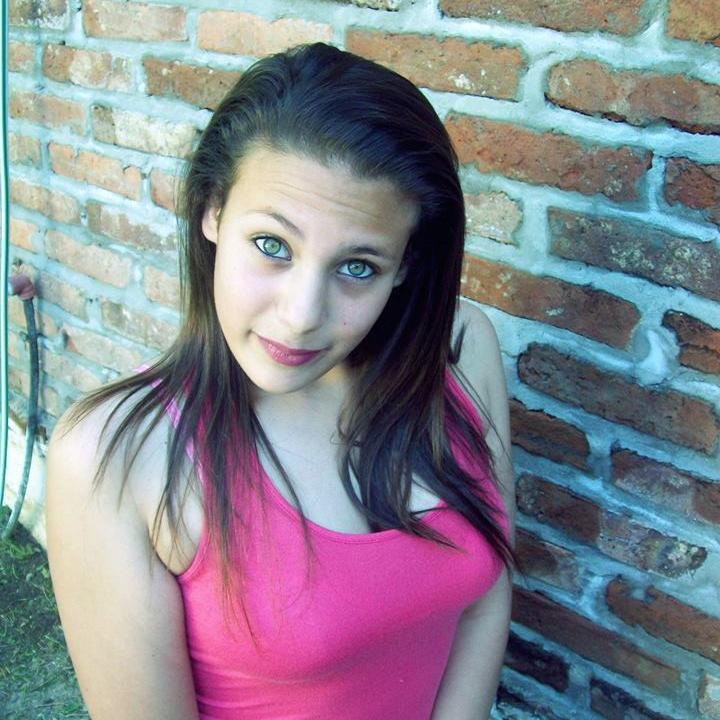 El amor es como los FANTASMAS, todo el mundo habla de él pero poco lo han visto ;) :3