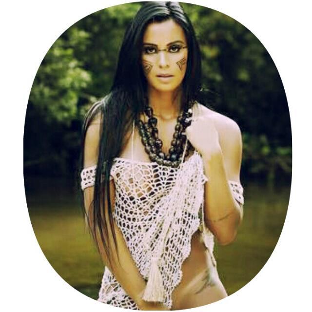 TeamlorenaB's profile picture. 