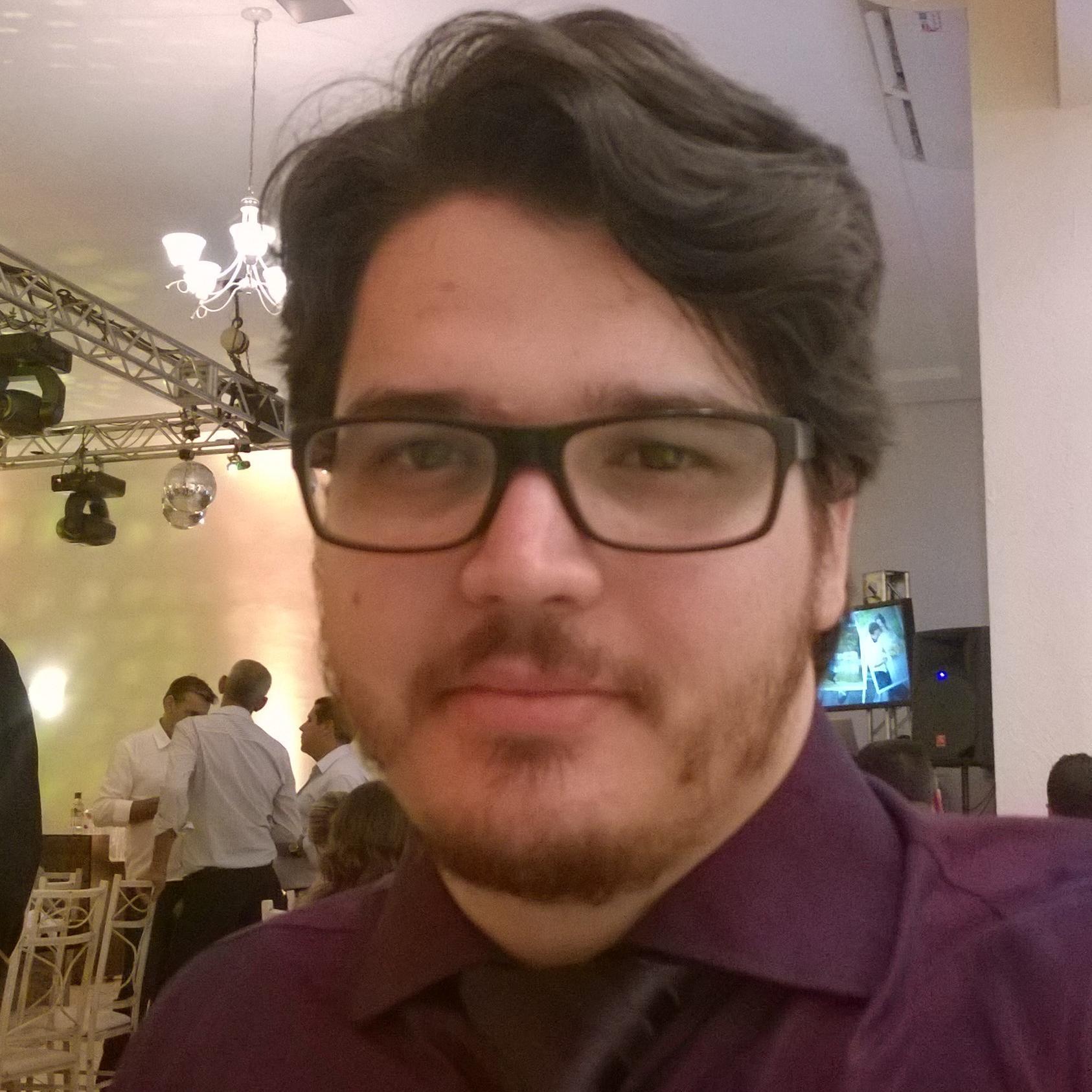 luizpaloschi's profile picture. Professor e Pesquisador em Economia e Agronegócio. Doutor em Economia e Mestre em Desenvolvimento Regional e Agronegócio.