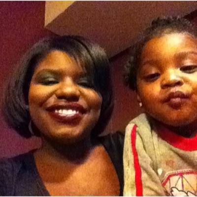 livimommy and expecting another one