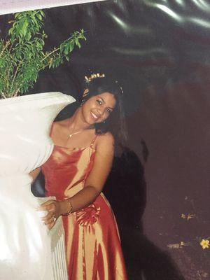 laumart1990's profile picture. 