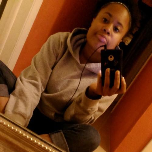 (Kobe waz here thou who mad stay fuqing mad cuz i cude care less) (Nae's bestfriend and Kobes bestfriend. I pretty aye. Buff)