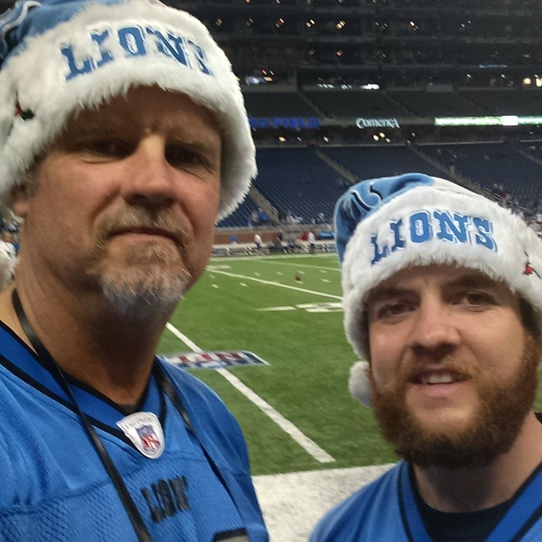 Retired from AT&T ,a Husband ,Father and Grandfather and a Detroit Lions season tkt holder since 1998