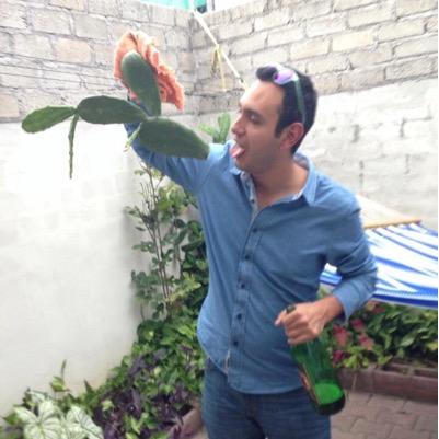 macgyvervirgen's profile picture. Contador publico 👨🏻‍💻  — Jugador de lol 👾 —  A favor del uso lúdico de la mariguana 🪴— Amante de las matemáticas 🧮 y la ciencia 🔬 — Buen amigo 🏃🏻‍♂️