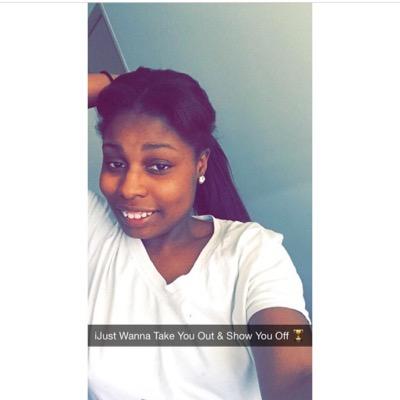 Proud Mother Of One. 

IG: thoroughass_xx

Snapchat: thoroughass_xx