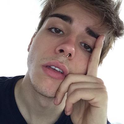 VERSCACES's profile picture. 