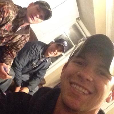 evan_samuel13's profile picture. 