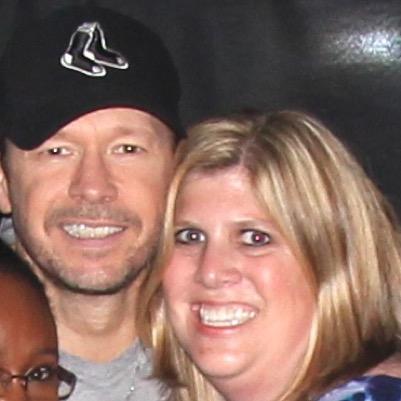 I'm a mom, a wife and a long time NKOTB & Donnie Wahlberg fan, forever and always! Got my first hug from Donnie at the Cleveland Town Hall 3/25/12.