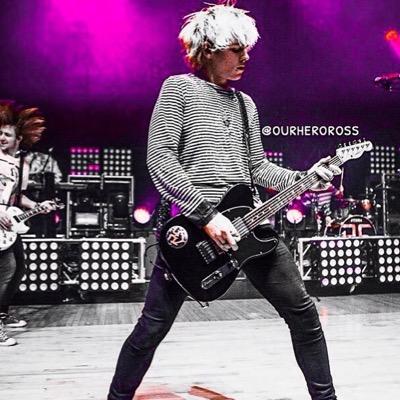 Heeey it's Ross Lynch (RP) Love y'all❤️ Bish please, I ain't fucking withchuuu❤️ My thunder buddy is @kcttycat