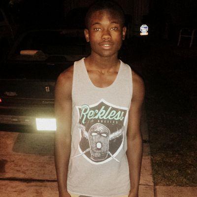Follow me on ig @  foreign_whip
Achs Football
class of 2017
