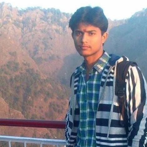 i'm smart. intelligent ,cool and whatever a girl find in a boy . wanna frndship with me girls