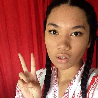 I'm a singer I'm going to be the next Aaliyah instagram:imabarbiie16 vine:imabarbiie kik:itsonlybarbie