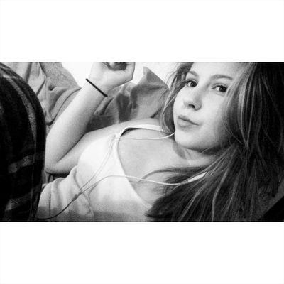 yagirlmimiki's profile picture. good girls dont make history