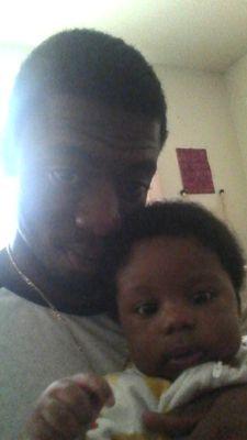 Se I gotta let the truth out Life wil never be perfect So al we gotta do now Is find a way to make it worth it In a world ful of zombies You are all that I need