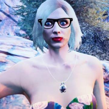 meggg1991's profile picture. Just a girl who loves life... and murder, sex, drugs, etc. Lise is both bæ and bitch.