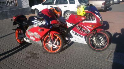 amante del motociclismo.  ( los amigos son la familia que elegimos?