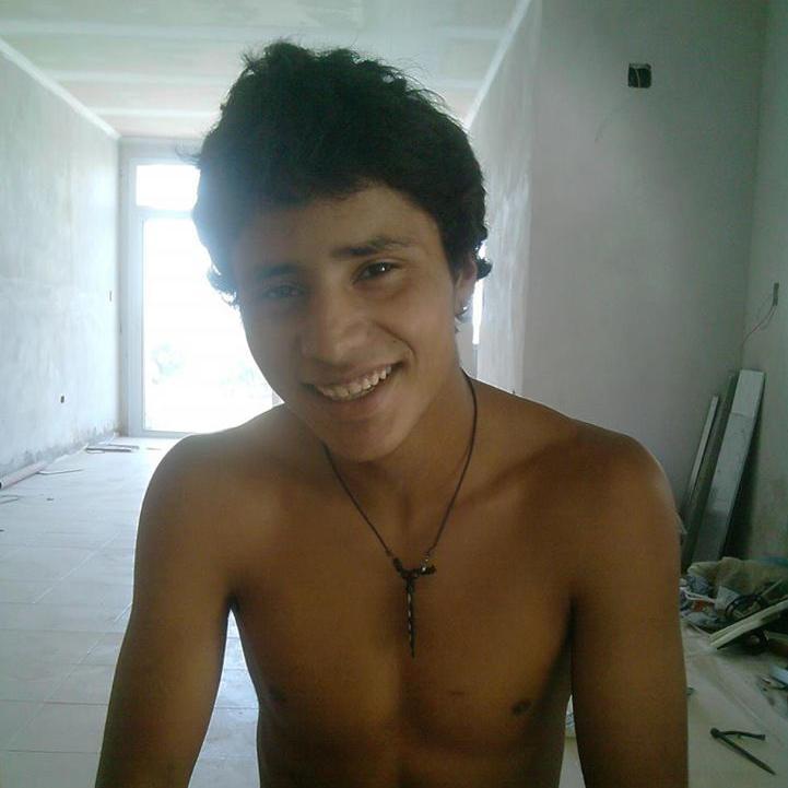 Eres ilusión perdida que llena mi alma de llanto// Te Amo Como No Ame A Nadie En El Mundo Hermano#Dalmi